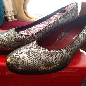 Ara Leather Snakeskin Pumps Heels Size 10.5 42